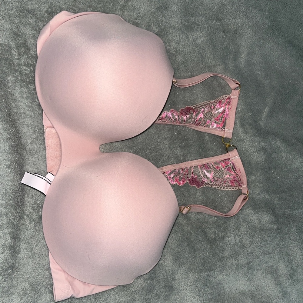 Pink Victoria’s Secret bra Sjze 36D